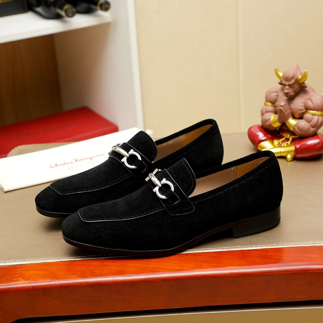 Men's shoes 💰600 🕷🕷🐂【Ferragamo】 Popular fashionable casual shoes🇨🇳Official website counter 1:1 production, original mold opening💯Good quality can be seen, imported high-end first-layer pebbled calfskin, water-dyed🐂leather lining🌿very clear texture, high-quality waterproof, non-slip and wear-resistant outsole🎋high quality and low price, truly handmade🍓, 7 colors available! Code number 38-44 (45. To be customized)